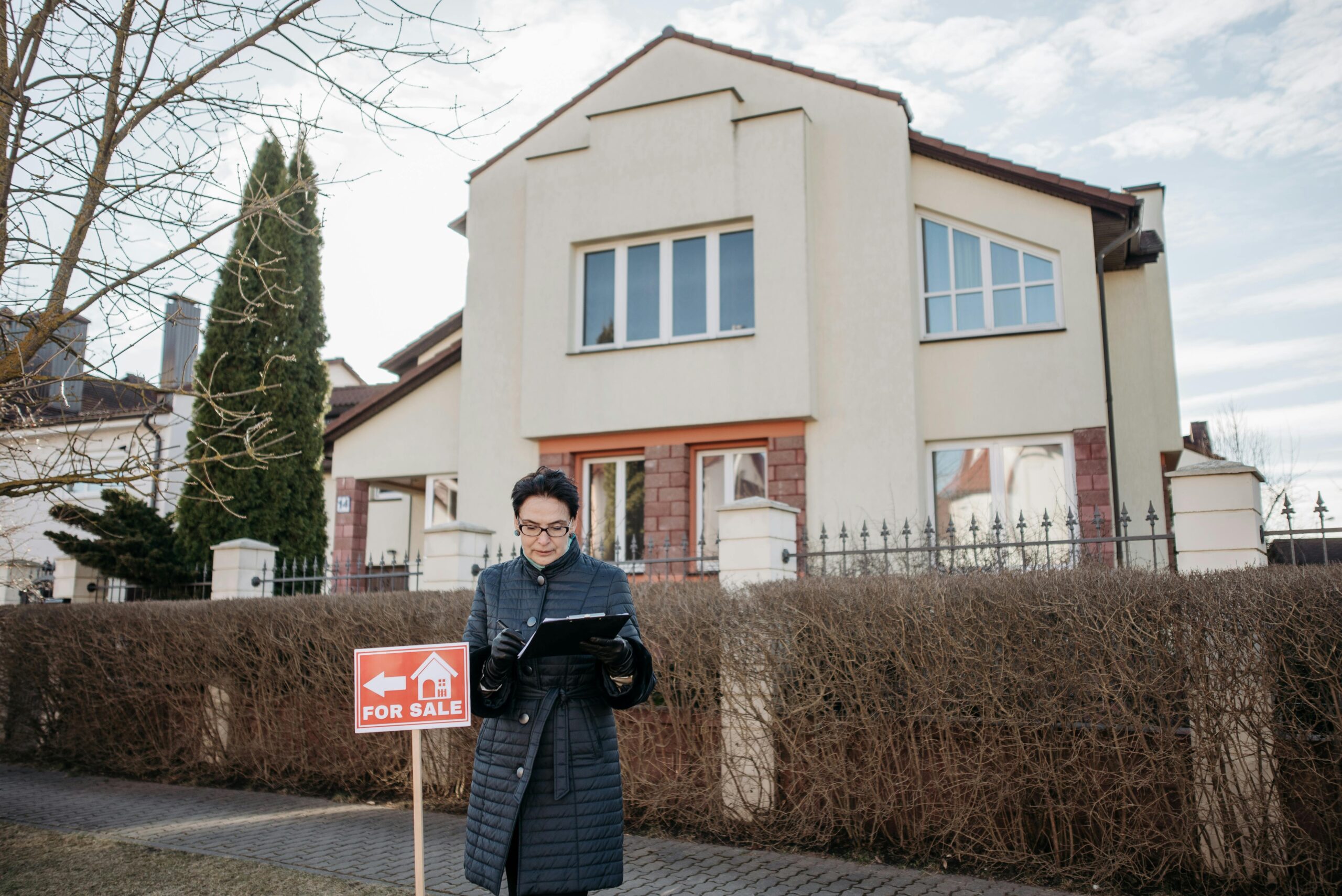 Choosing the Right Real Estate Agent